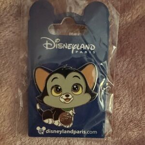Disneyland Paris Green Cat Pin